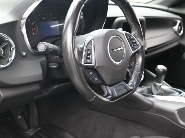 Used 2021 Chevrolet Camaro LT w/ RS Package image 15