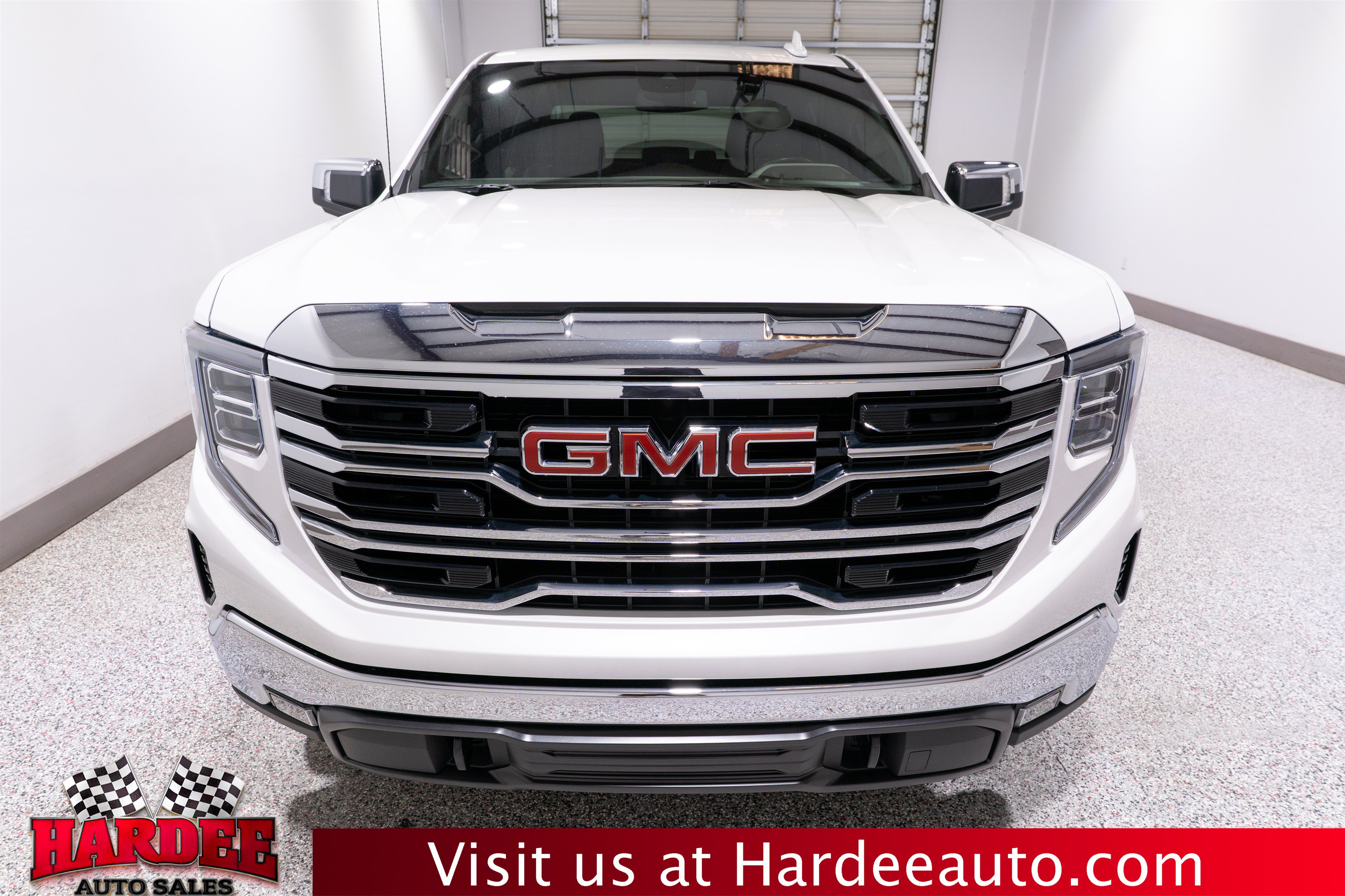 Used 2023 GMC Sierra 1500 SLT w/ SLT Premium Package AWD/4WD image 7