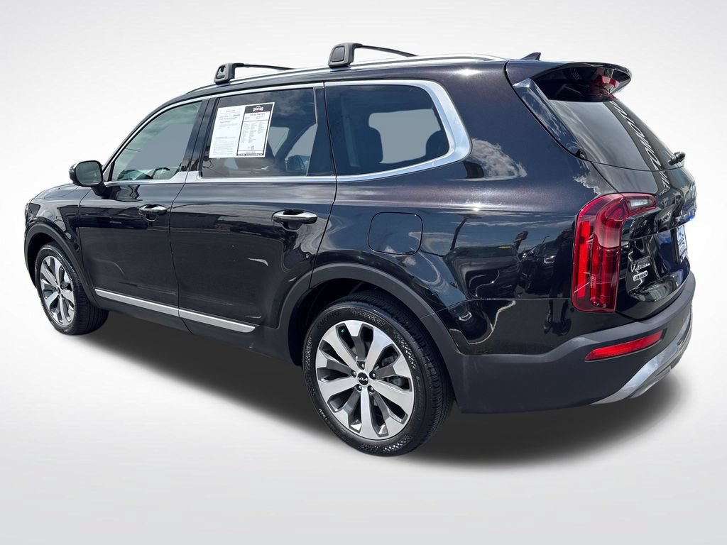 Used 2022 Kia Telluride S AWD/4WD image 3