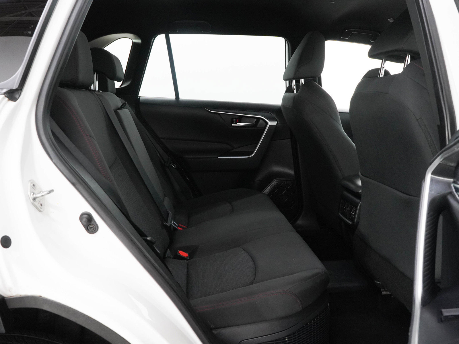 Used 2023 Toyota RAV4 SE AWD/4WD image 12