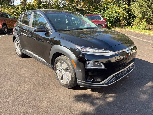 Used 2021 Hyundai Kona Ultimate FWD image 13