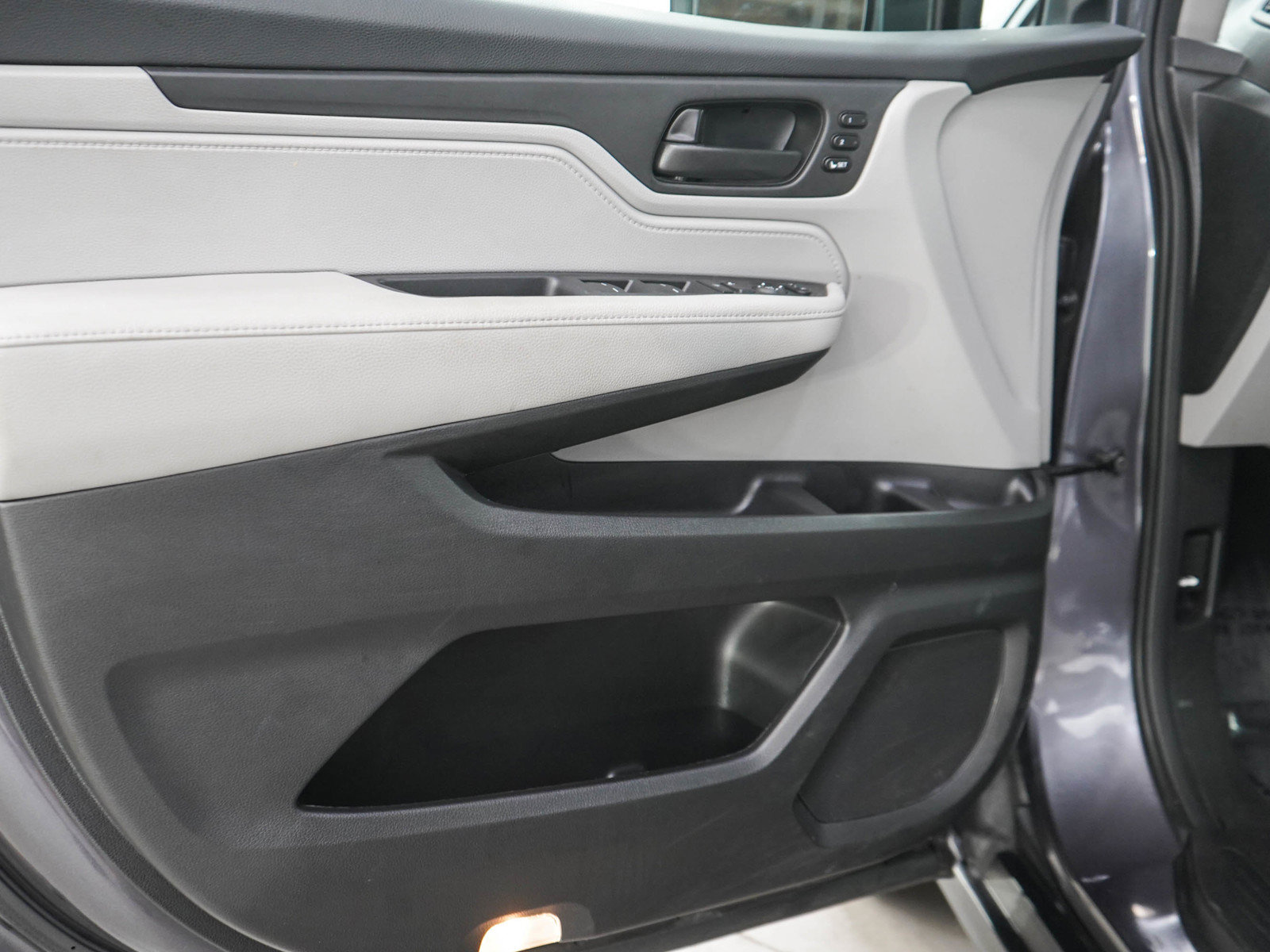 Used 2022 Honda Odyssey EX-L image 22