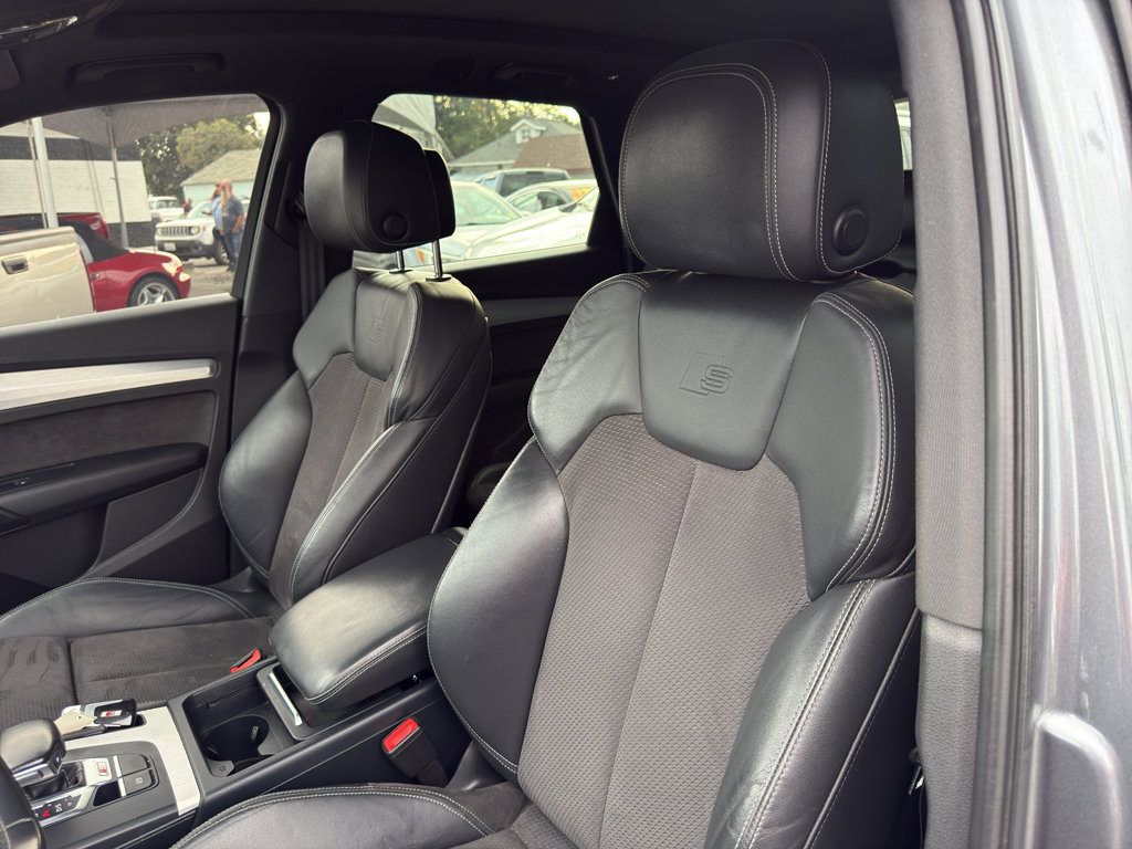 Used 2018 Audi SQ5 Prestige image 10