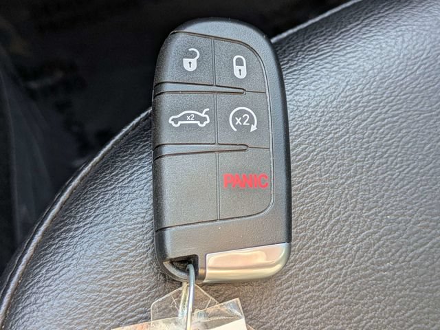 Used 2020 Jeep Compass Latitude w/ Popular Equipment Group FWD image 26