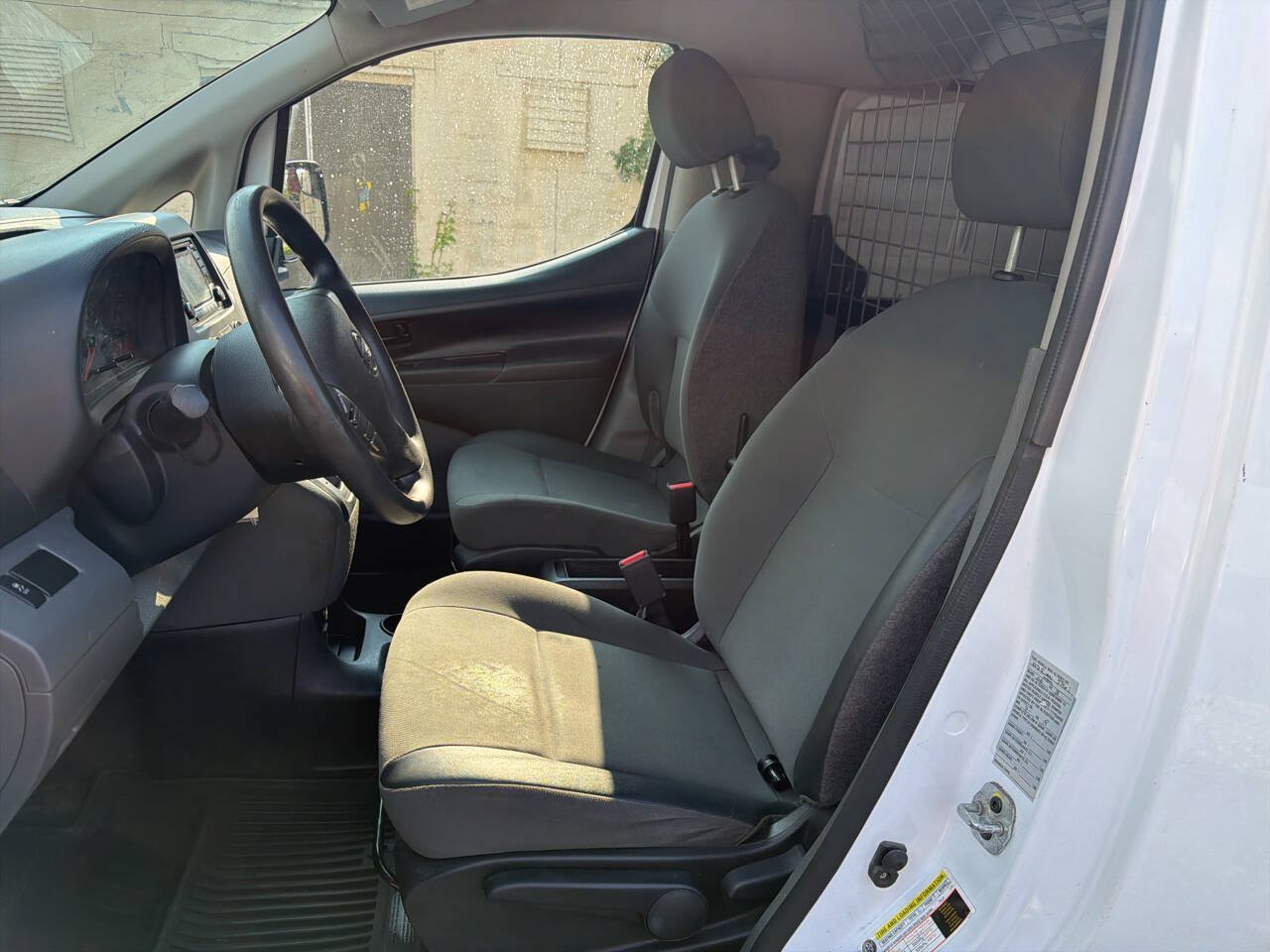 Used 2018 Nissan NV200 S FWD image 17