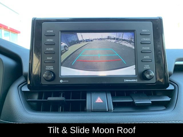 Used 2022 Toyota RAV4 XLE w/ Convenience Package image 24