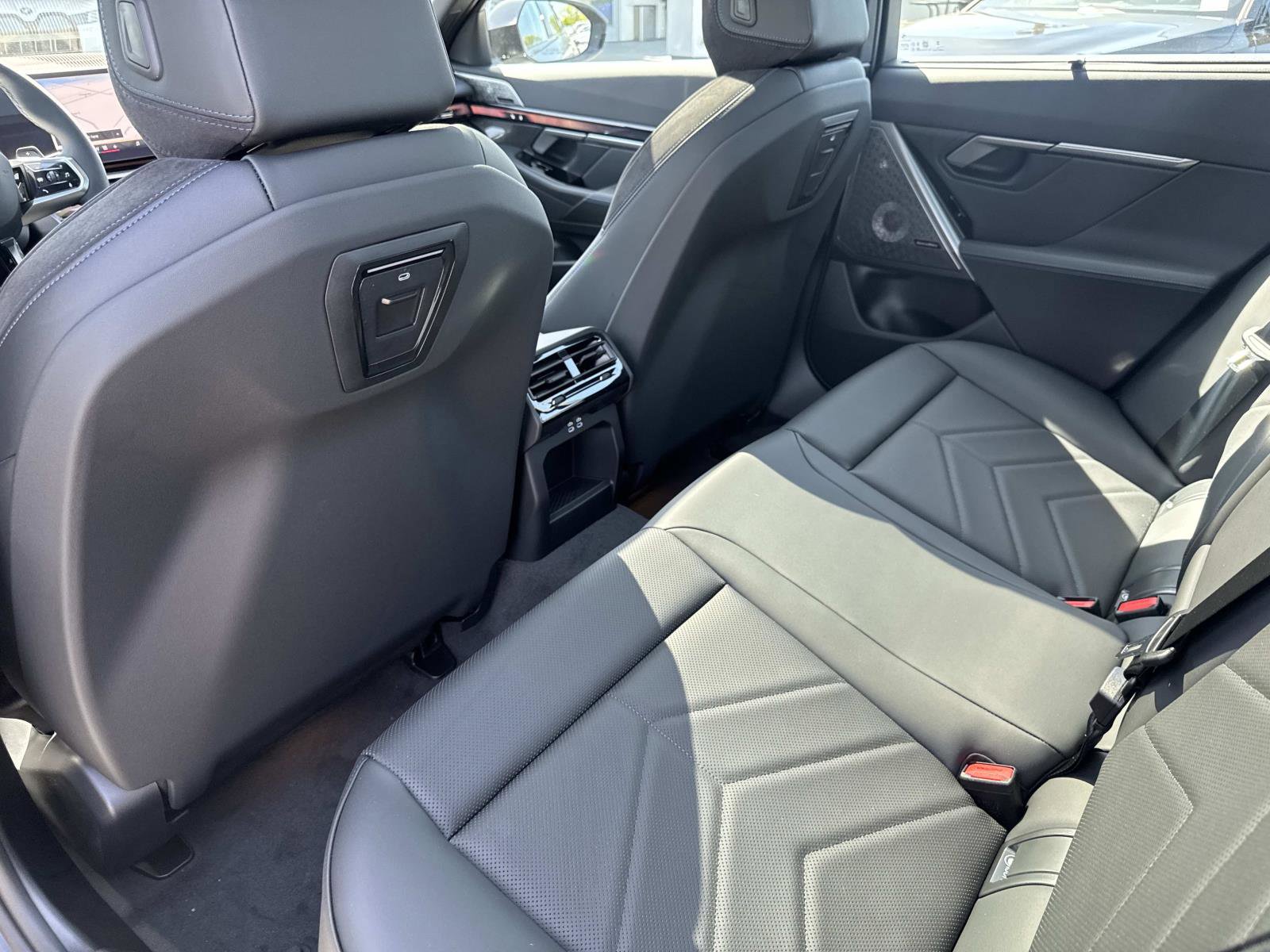 New 2026 BMW 540i xDrive 540i xDrive Sedan AWD w/ Executive Package image 10