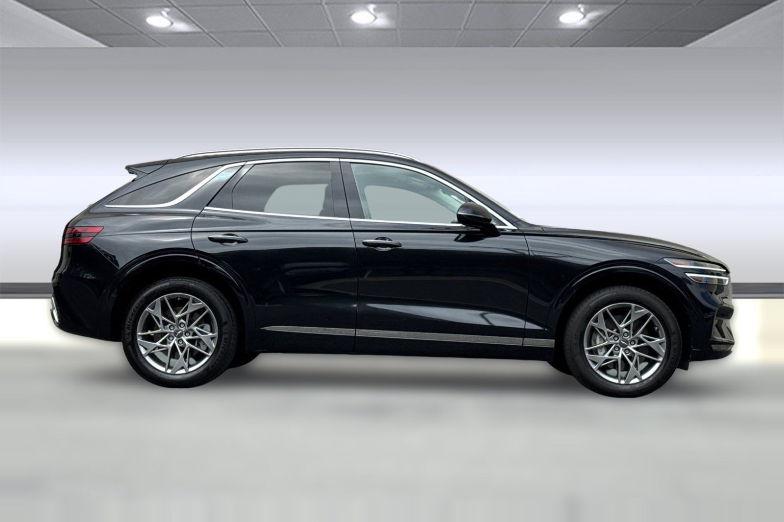 Used 2025 Genesis GV70 2.5T AWD/4WD image 7