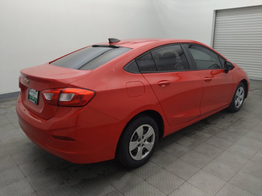 Used 2018 Chevrolet Cruze LS FWD image 9
