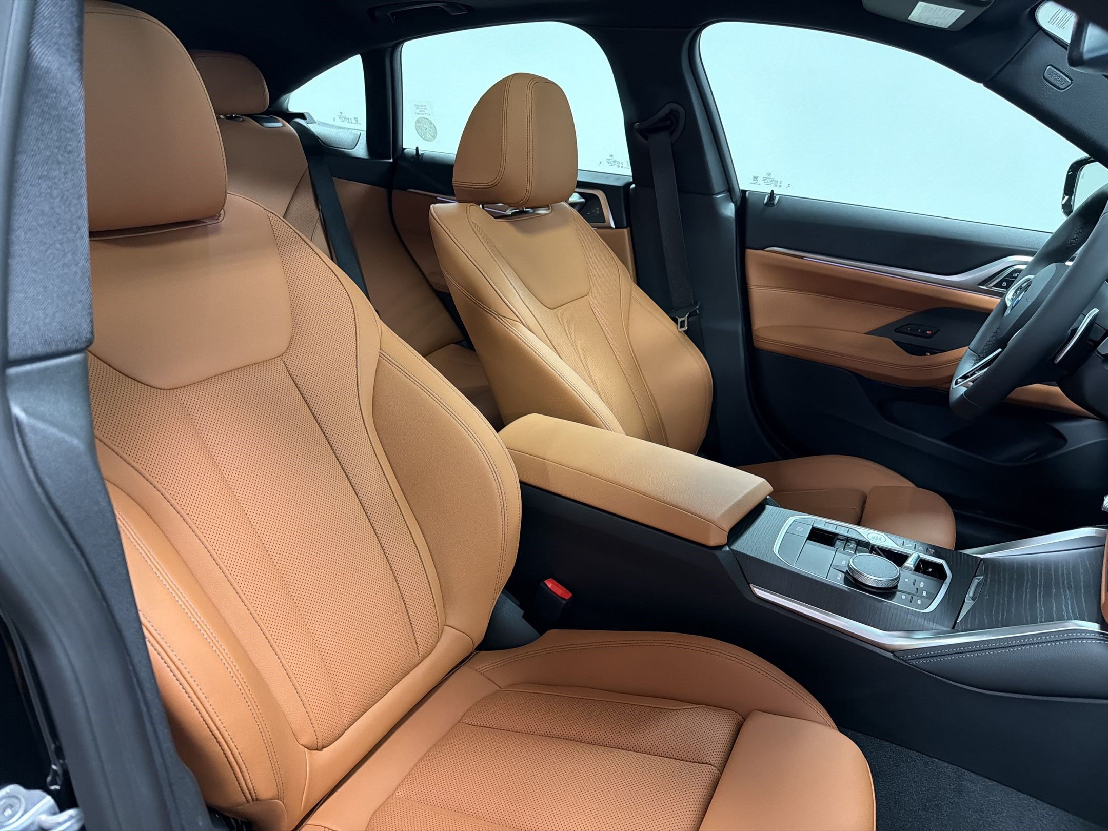 New 2026 BMW 430i w/ M Sport Package RWD image 31