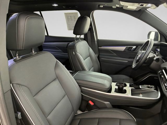 Used 2025 Buick Enclave Preferred w/ Super Cruise Package image 14