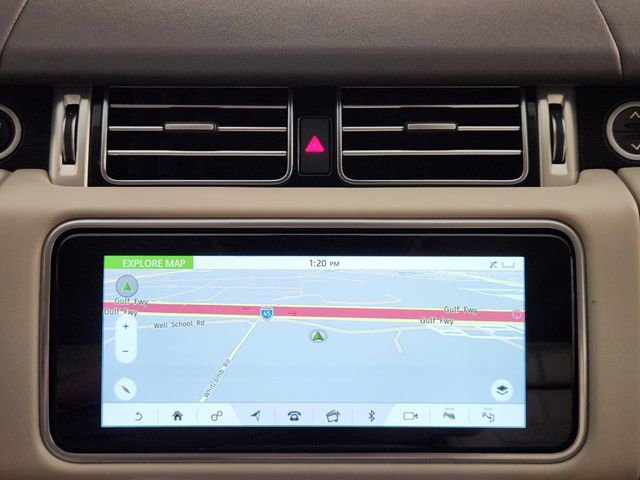 Used 2020 Land Rover Range Rover HSE image 17