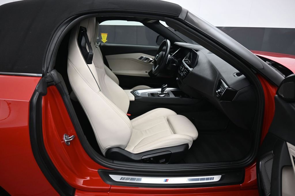 Used 2019 BMW Z4 sDrive30i w/ M Sport Package RWD image 35