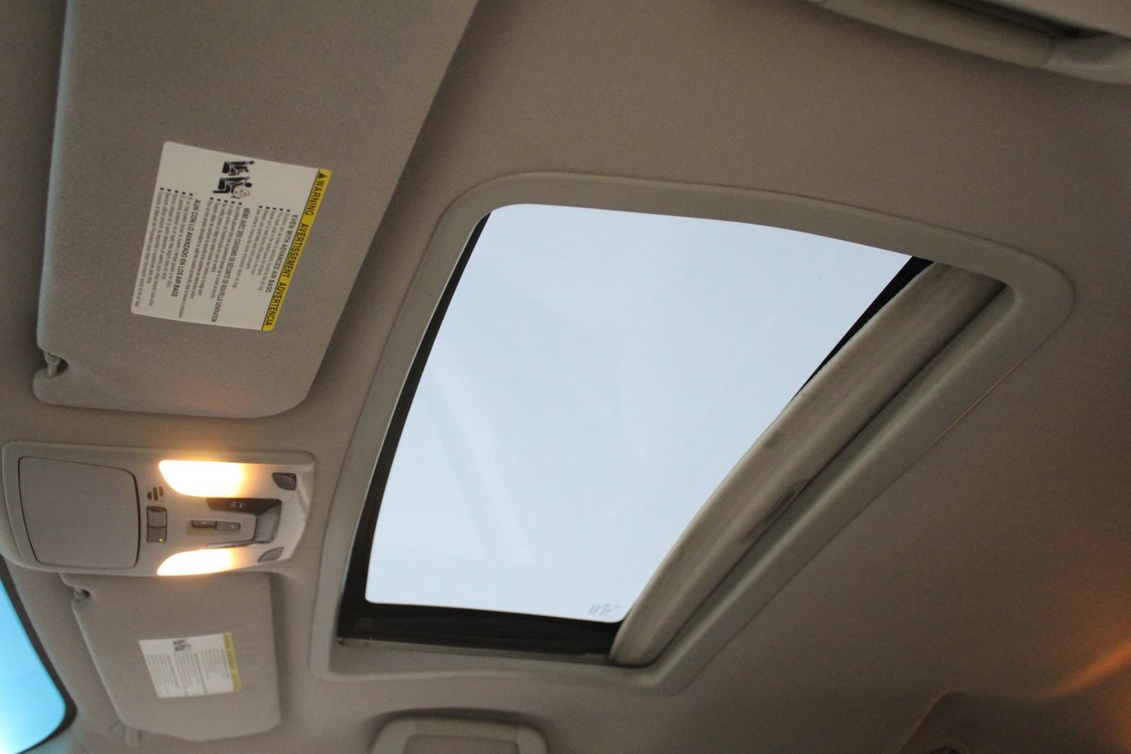 Used 2013 Toyota Sienna XLE FWD image 29