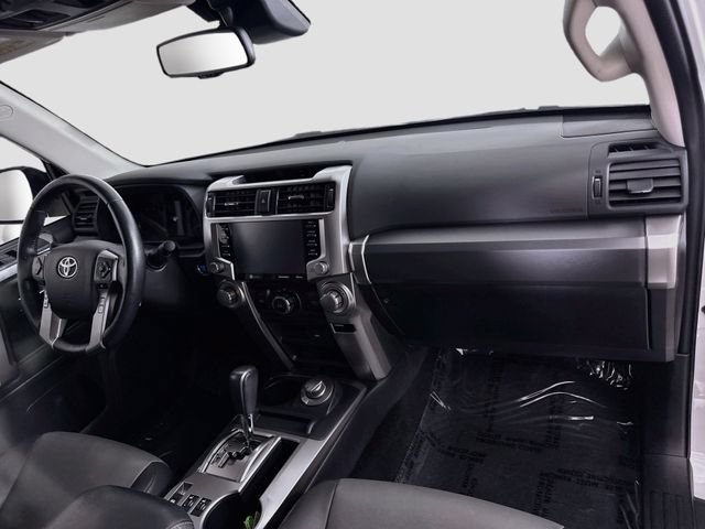 Certified 2024 Toyota 4Runner SR5 Premium AWD/4WD image 31