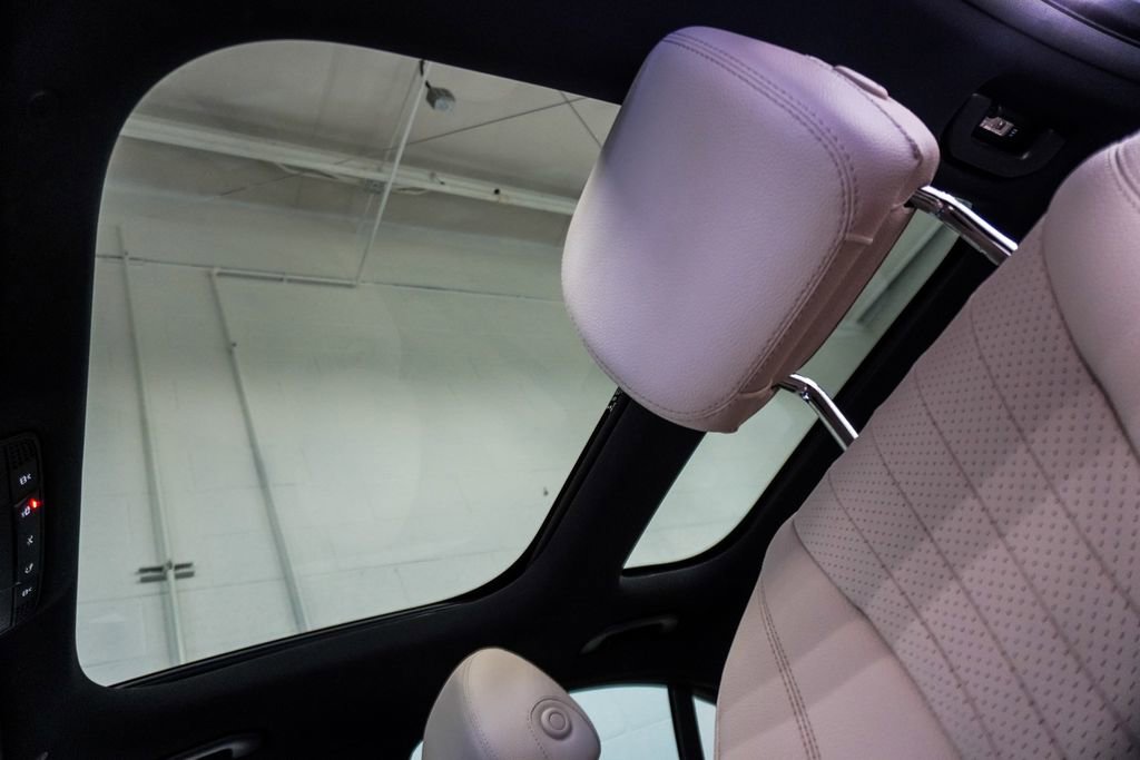 Used 2021 Mercedes-Benz E 350 Sedan w/ Premium Package image 7