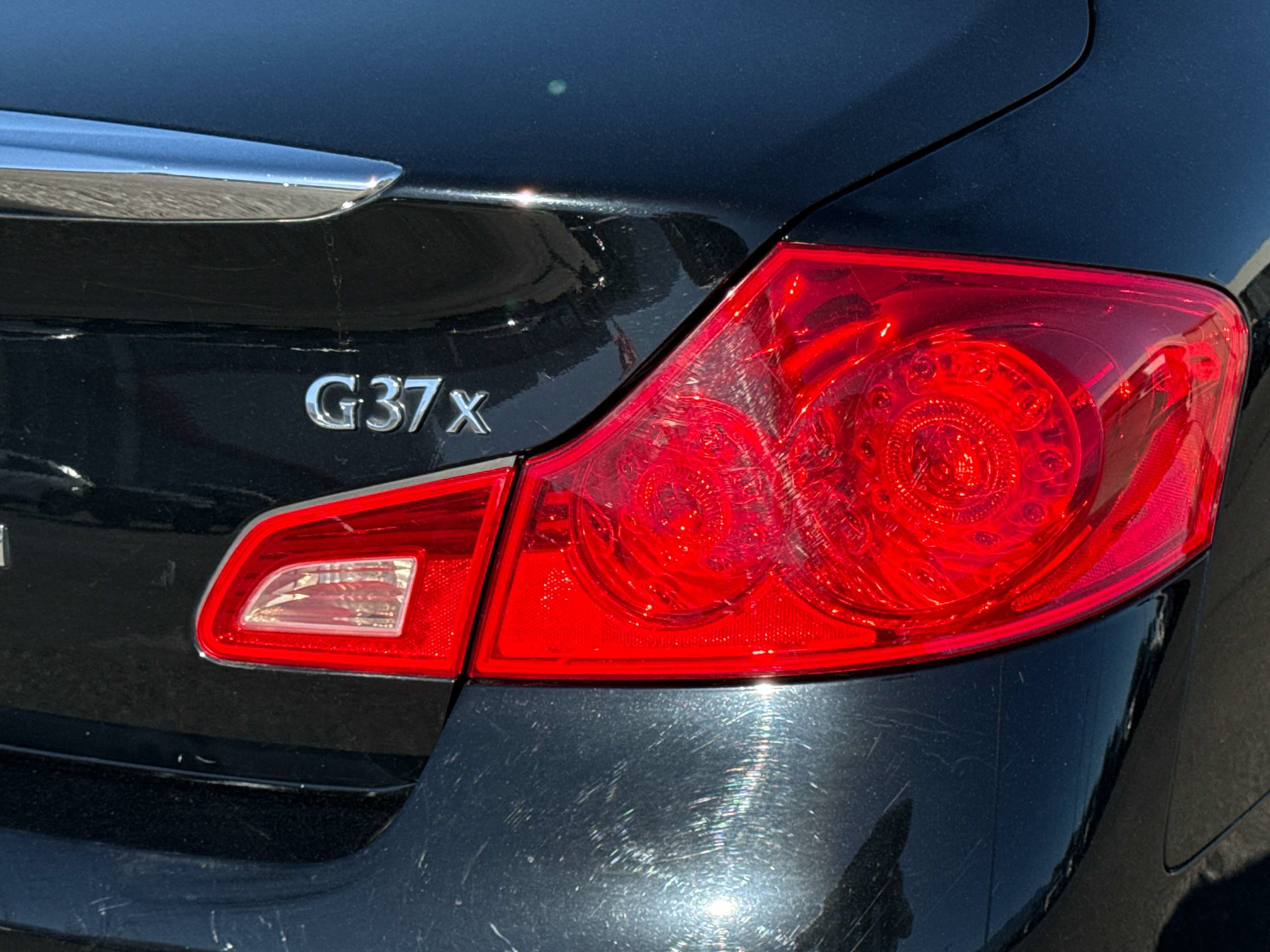 Used 2013 INFINITI G37 x Sedan w/ Premium Pkg AWD/4WD image 18
