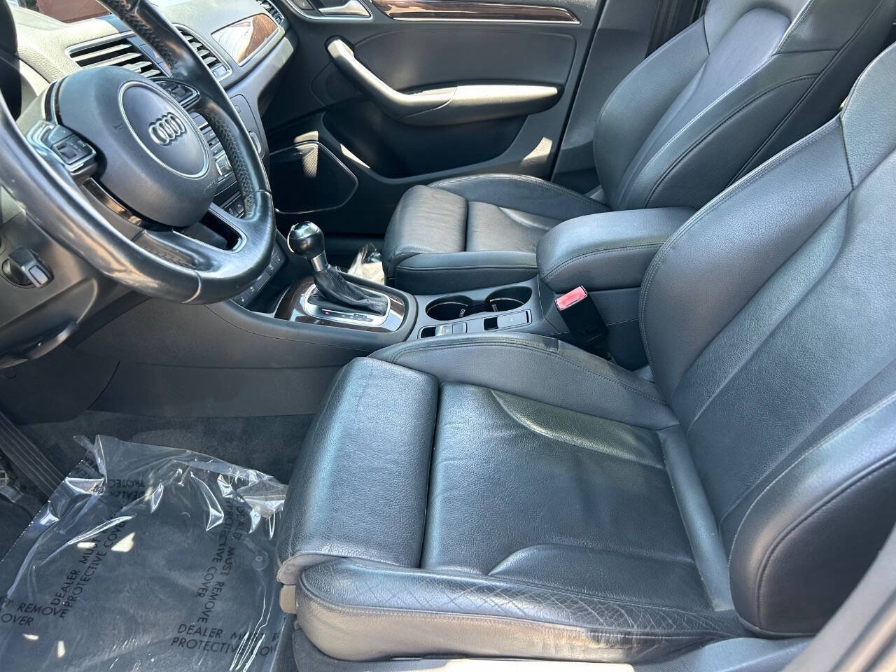 Used 2016 Audi Q3 2.0T Prestige w/ Prestige Package FWD image 23