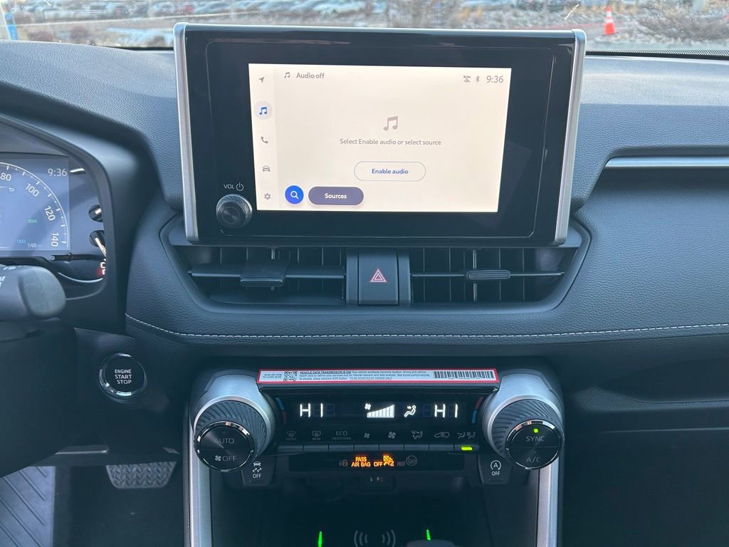 Used 2025 Toyota RAV4 XLE image 18