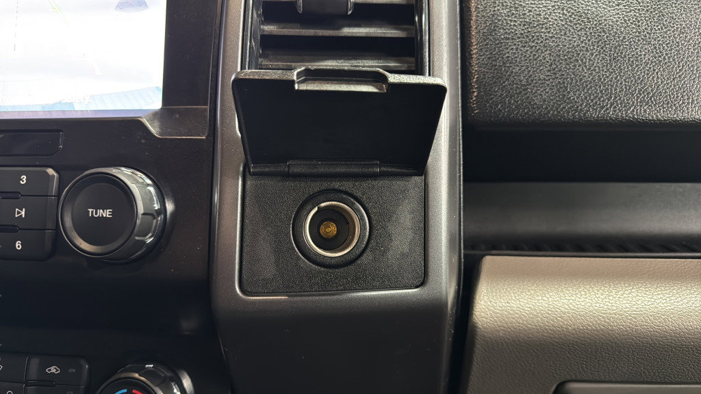 Used 2020 Ford F150 XLT w/ Equipment Group 302A Luxury AWD/4WD image 30