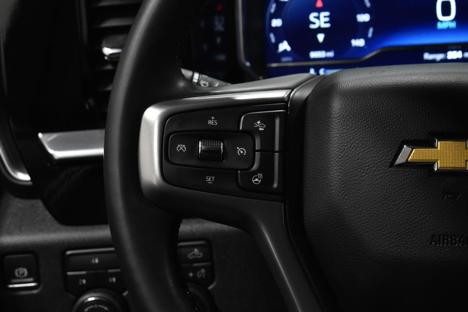 Used 2025 Chevrolet Silverado 2500 LT w/ All Star Edition AWD/4WD image 10