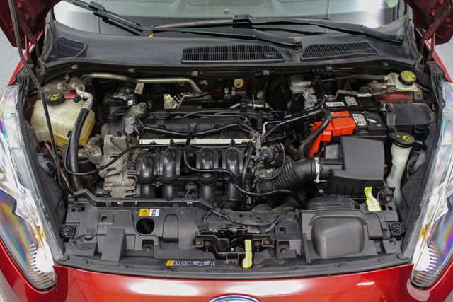 Used 2014 Ford Fiesta SE FWD image 12