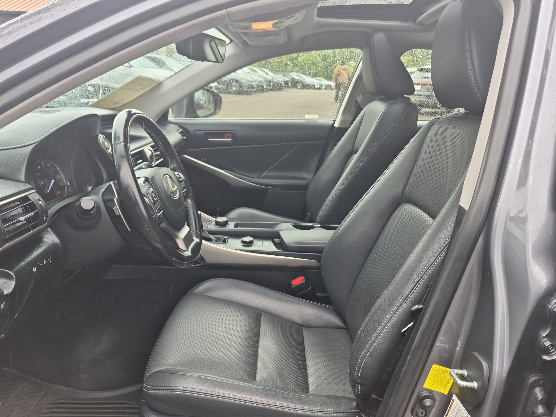 Used 2017 Lexus IS 300 AWD image 13