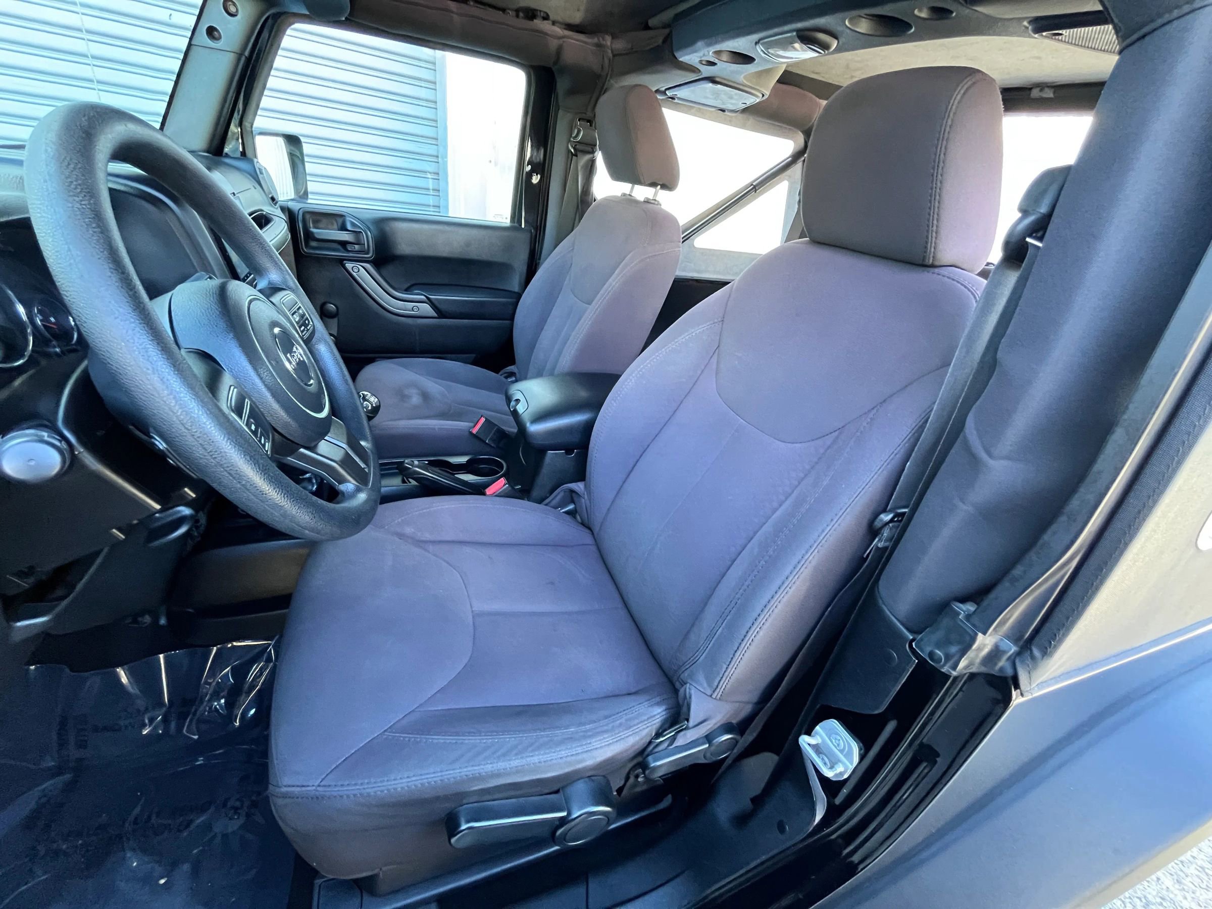 Used 2015 Jeep Wrangler Sport image 11