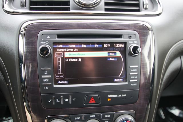 Used 2015 Buick Enclave Leather AWD/4WD image 35