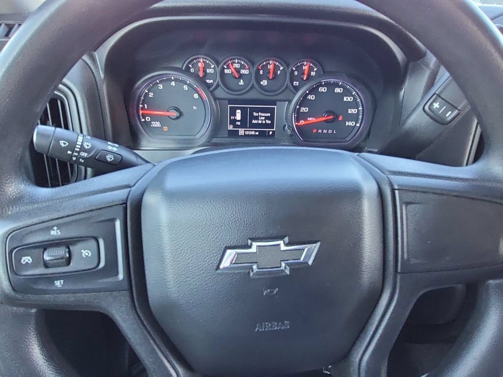 Used 2019 Chevrolet Silverado 1500 Custom Trail Boss w/ Custom Convenience Package AWD/4WD image 18