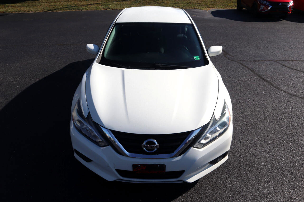 Used 2017 Nissan Altima 2.5 S w/ Power Driver Seat Package image 4