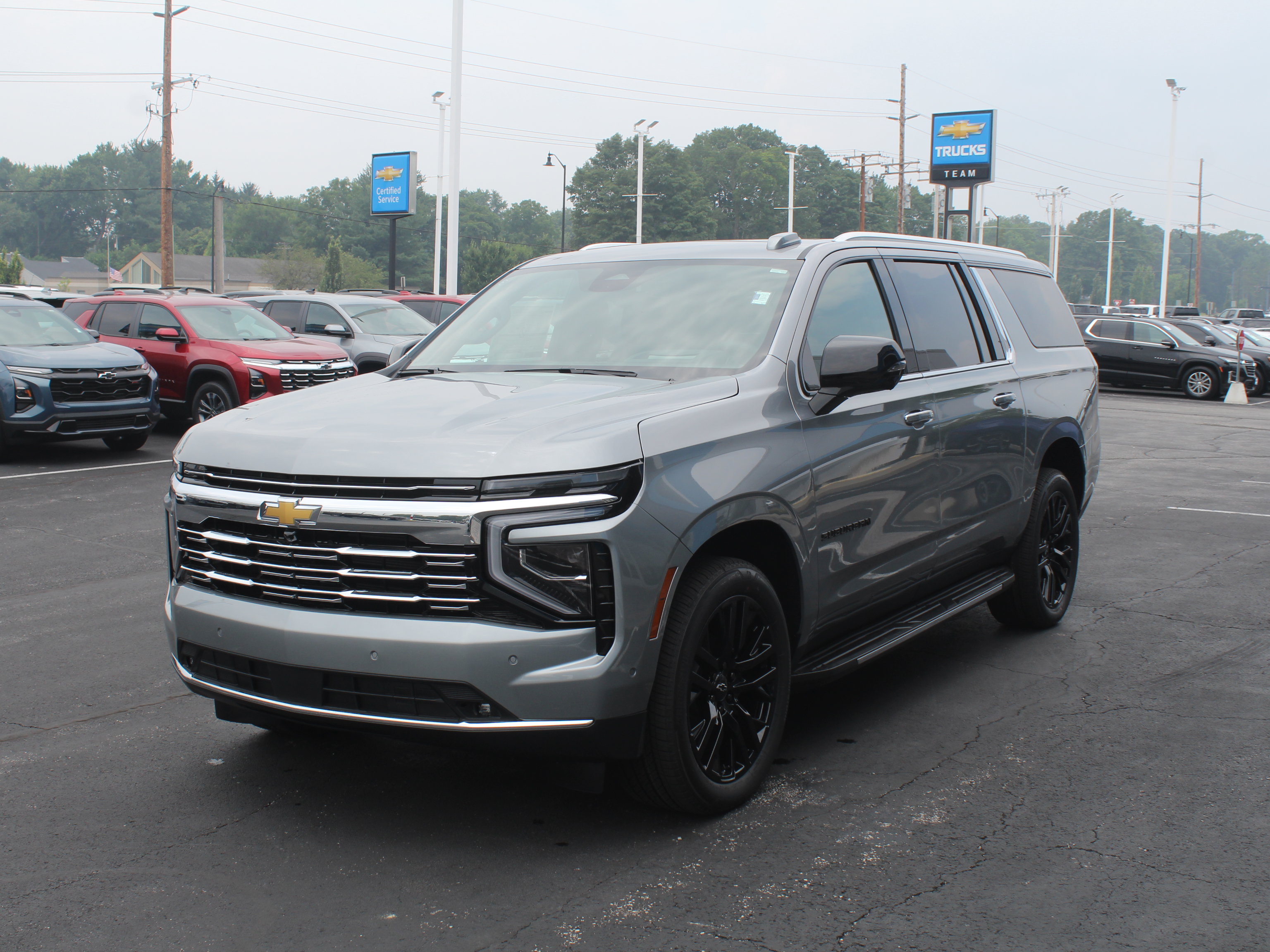 New 2026 Chevrolet Suburban Premier AWD/4WD image 7