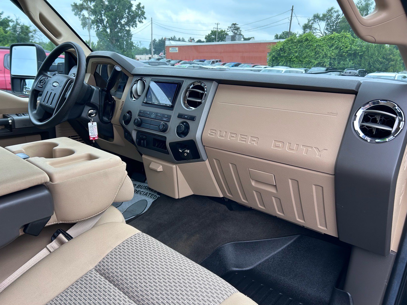 Used 2016 Ford F450 XLT w/ FX4 Off-Road Package AWD/4WD image 17