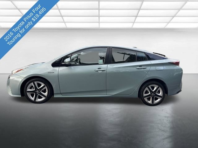 Used 2016 Toyota Prius Four Touring w/ Premium Convenience Package image 2