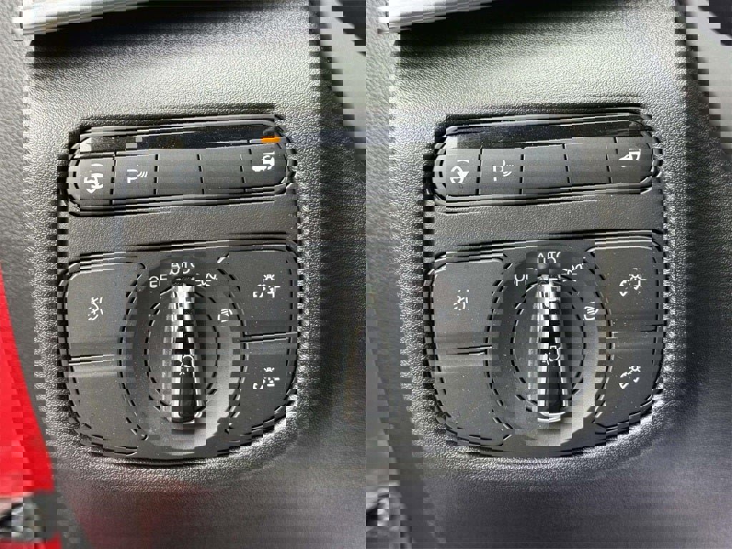 Used 2023 INFINITI QX55 Essential image 22