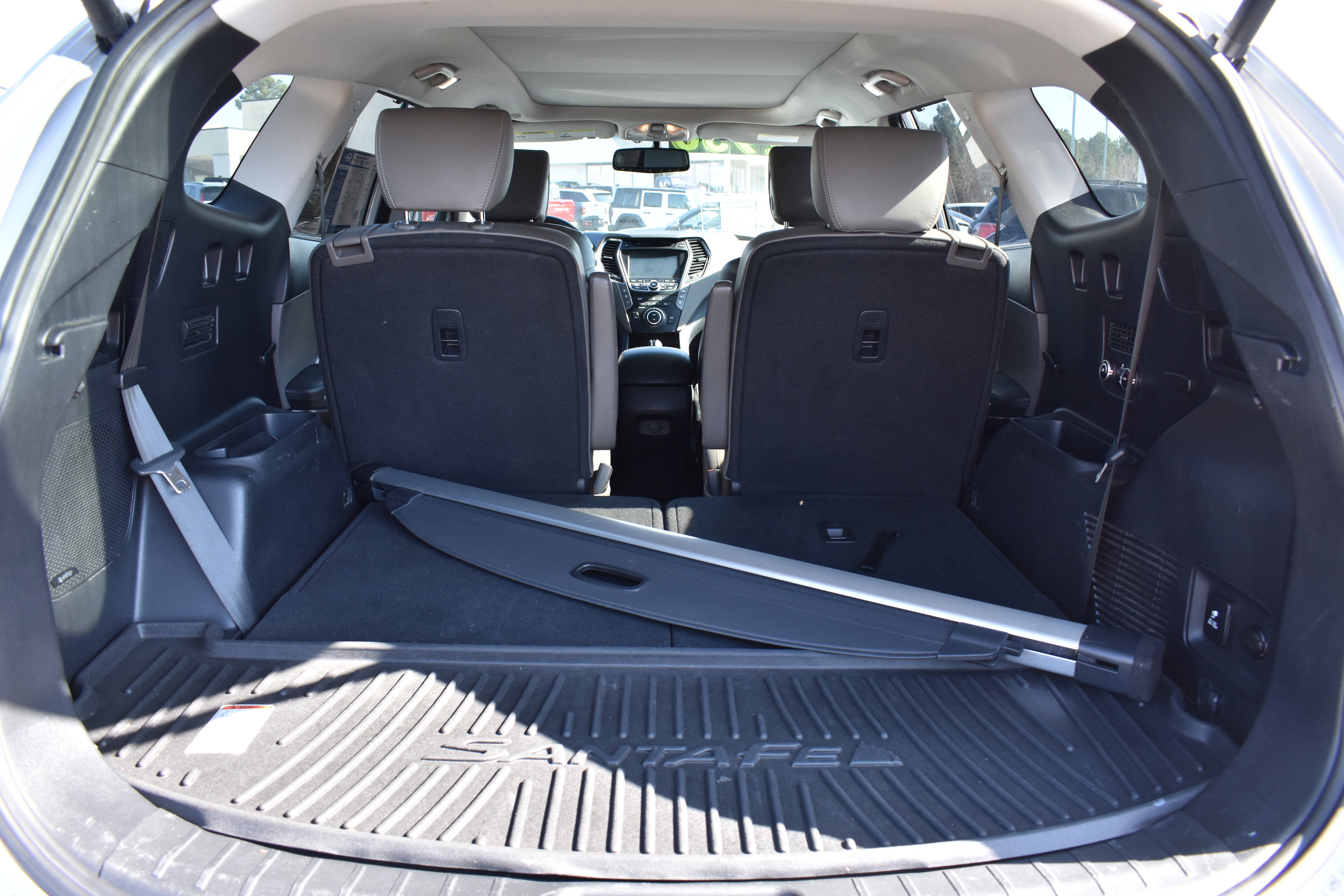 Used 2016 Hyundai Santa Fe Limited w/ Option Group 04 image 37