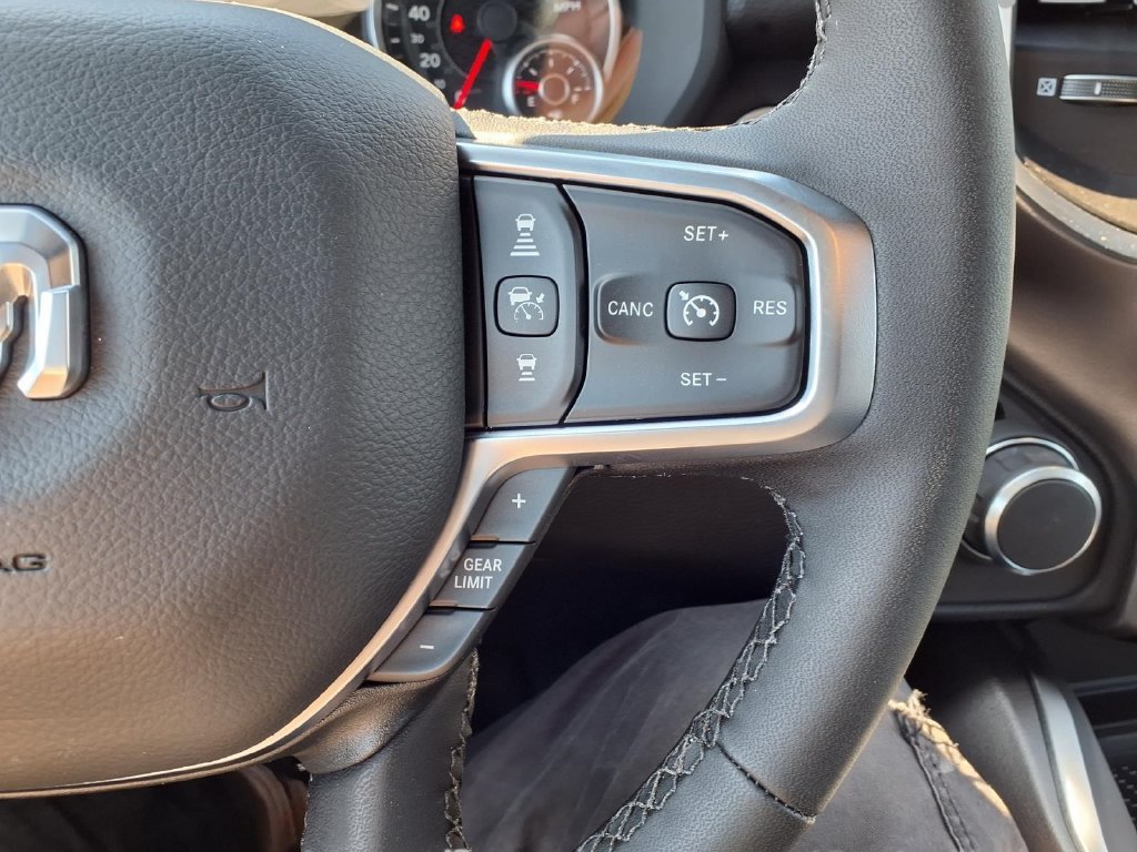 New 2026 RAM 1500 Big Horn AWD/4WD image 12