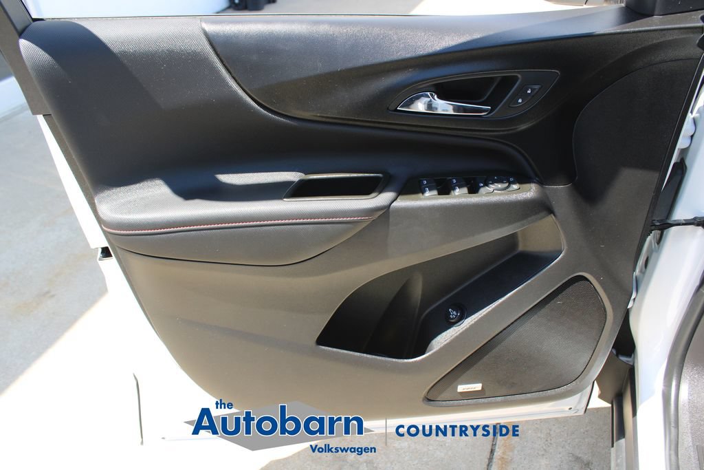 Used 2024 Chevrolet Equinox RS w/ RS Leather Package FWD image 9