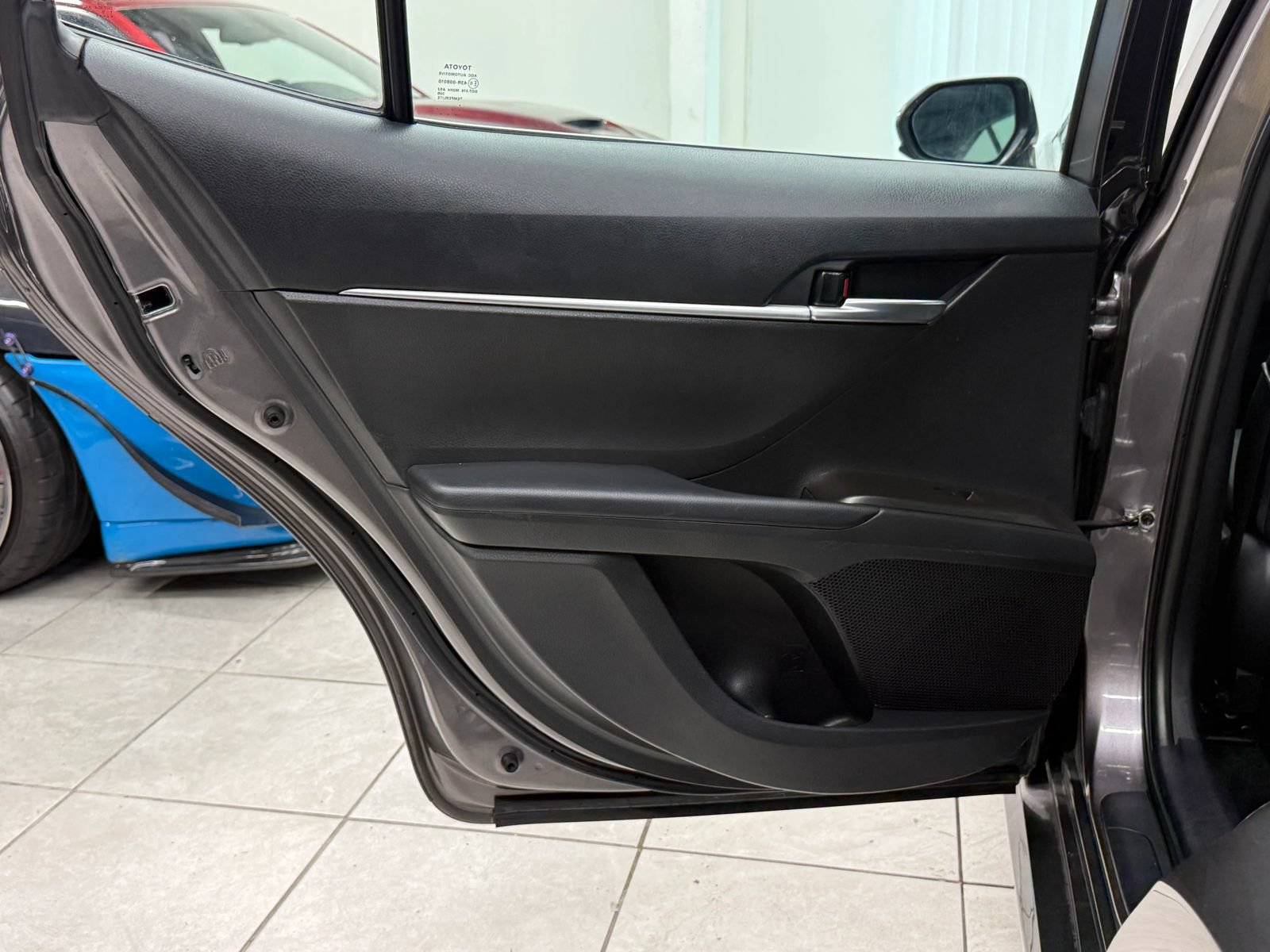 Used 2022 Toyota Camry LE FWD image 16