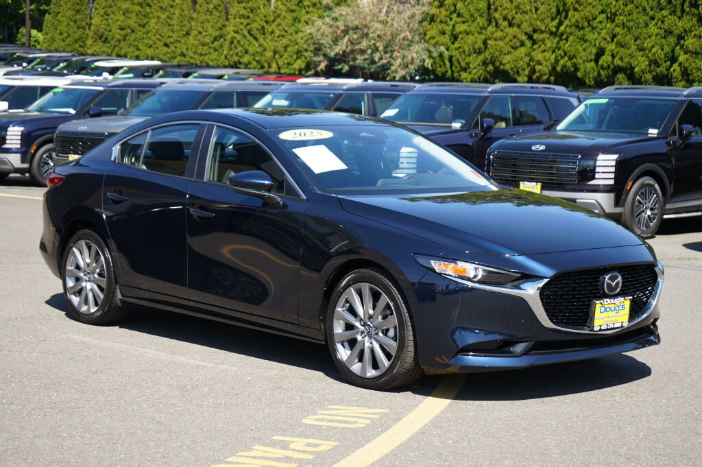 Used 2025 MAZDA MAZDA3 s FWD image 4