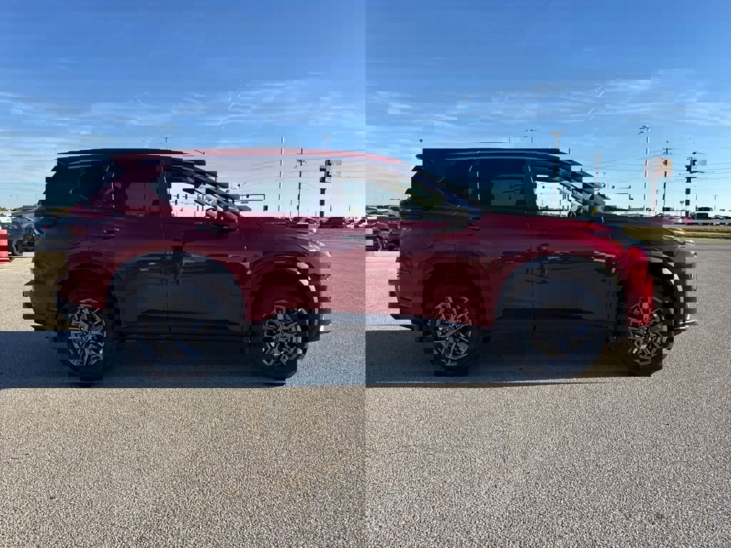 New 2026 Nissan Rogue S image 7