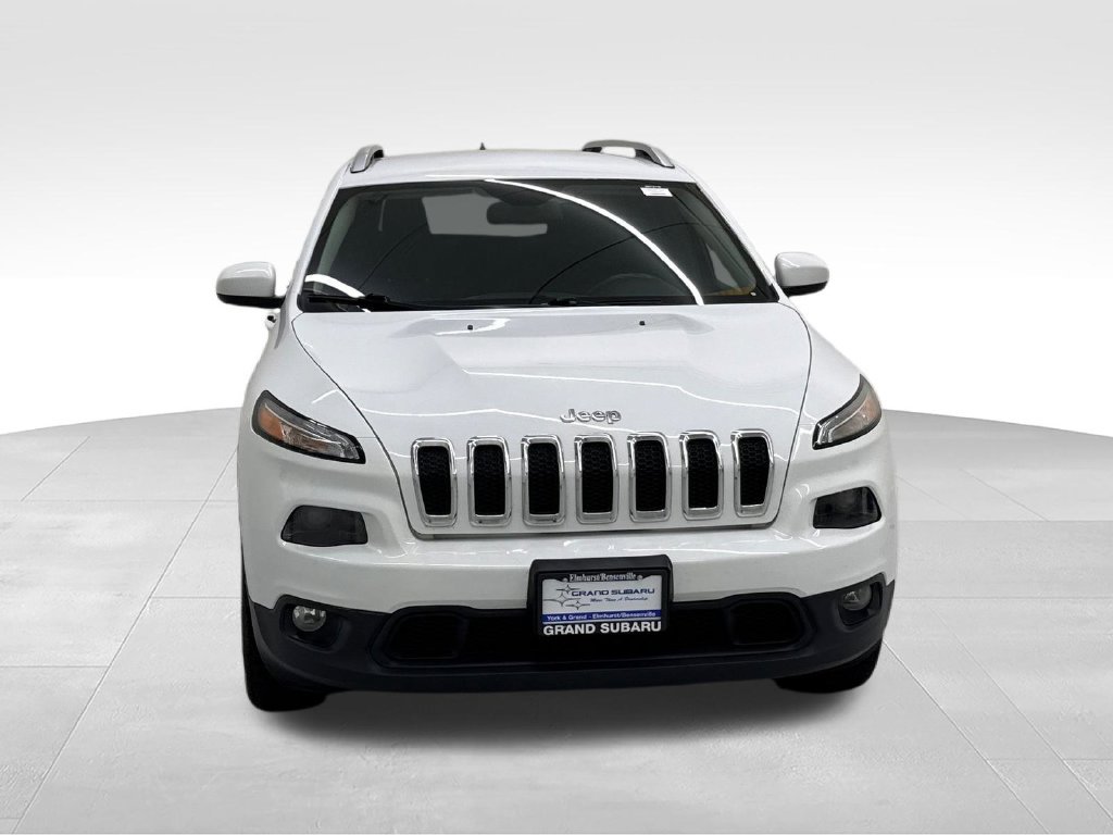 Used 2015 Jeep Cherokee Latitude w/ Cold Weather Group AWD/4WD image 10