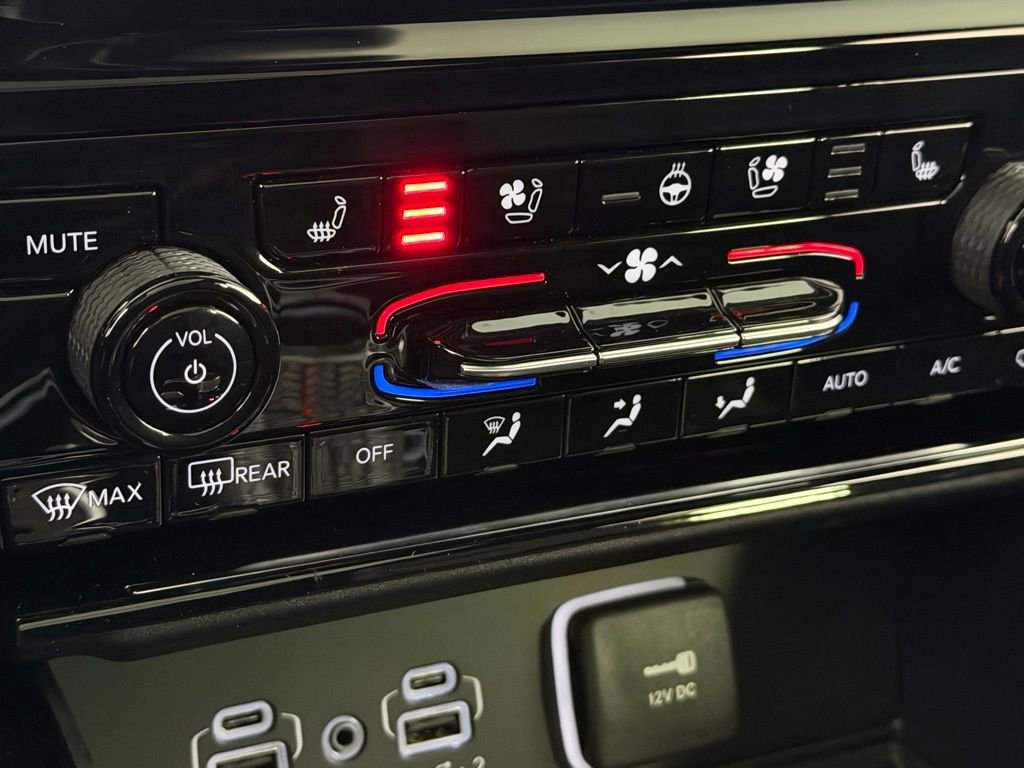 Used 2025 Jeep Grand Cherokee Limited 4xe image 19