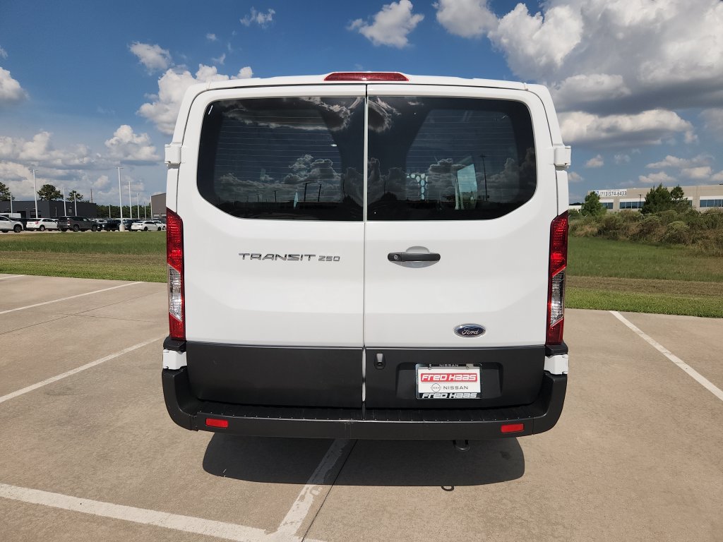 Used 2025 Ford Transit 250 Low Roof w/ Exterior Upgrade Package RWD image 6
