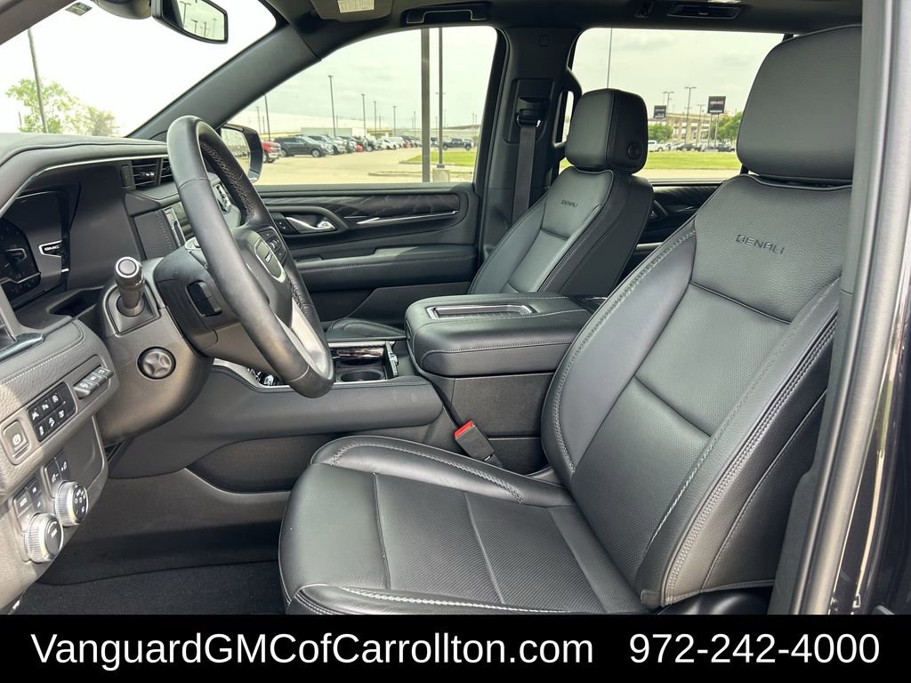 Used 2023 GMC Yukon XL Denali image 27