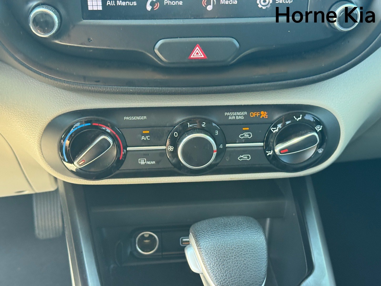 Certified 2022 Kia Soul LX FWD image 23