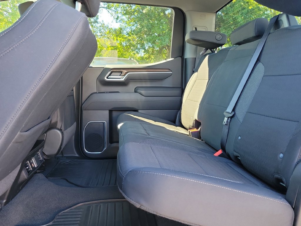 Used 2026 Chevrolet Silverado 1500 LT AWD/4WD image 17