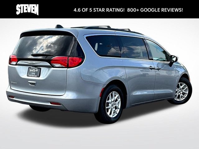 Used 2021 Chrysler Voyager Lxi FWD image 6