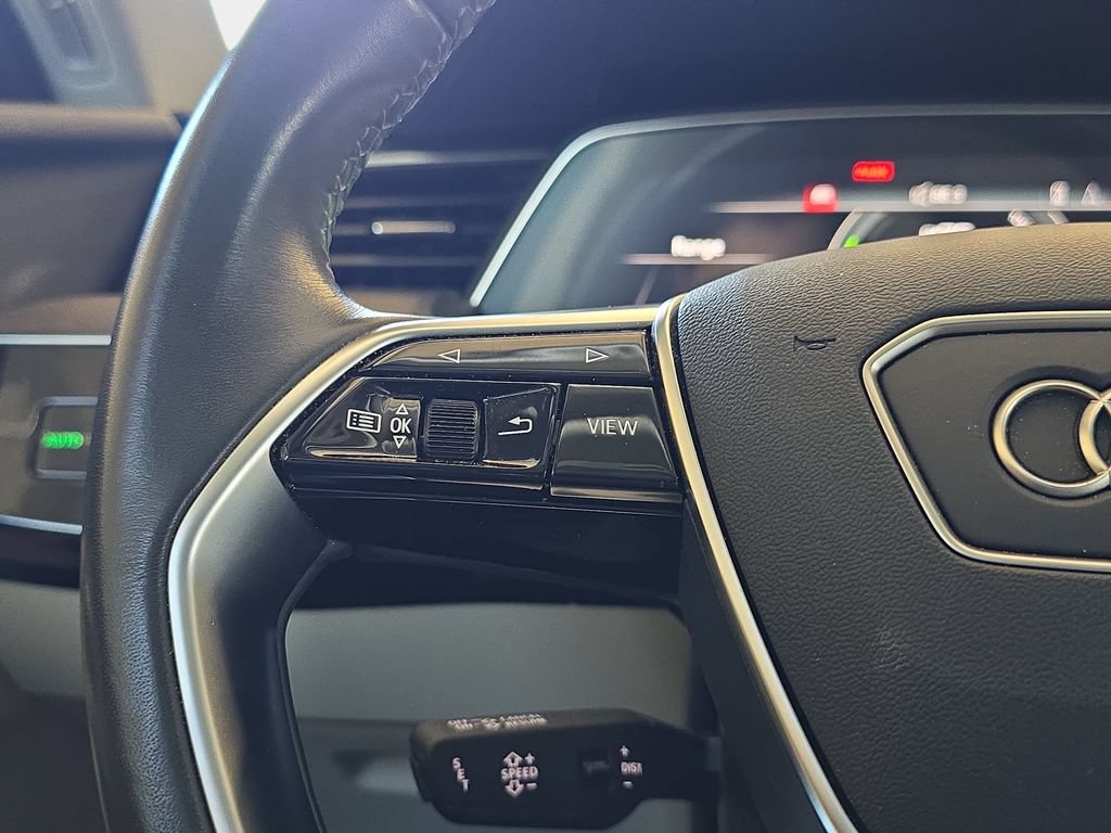 Certified 2024 Audi Q8 e-tron Premium Plus w/ Premium Plus Package AWD/4WD image 19