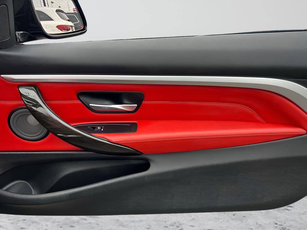 Used 2018 BMW 430i Convertible image 28
